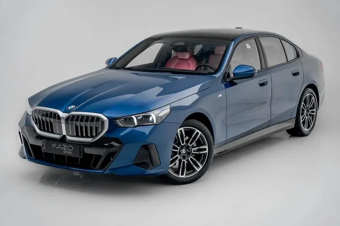 How Do I Know if My BMW i5 Has Gesture Command Feature