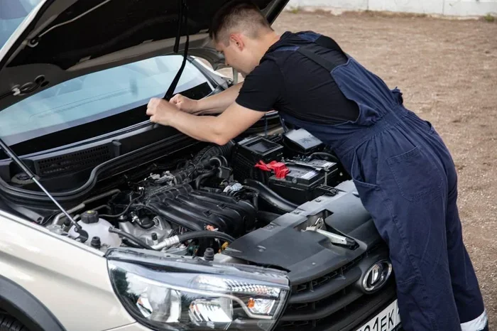 Wrong Oil in Car Symptoms That Signal Serious Damage